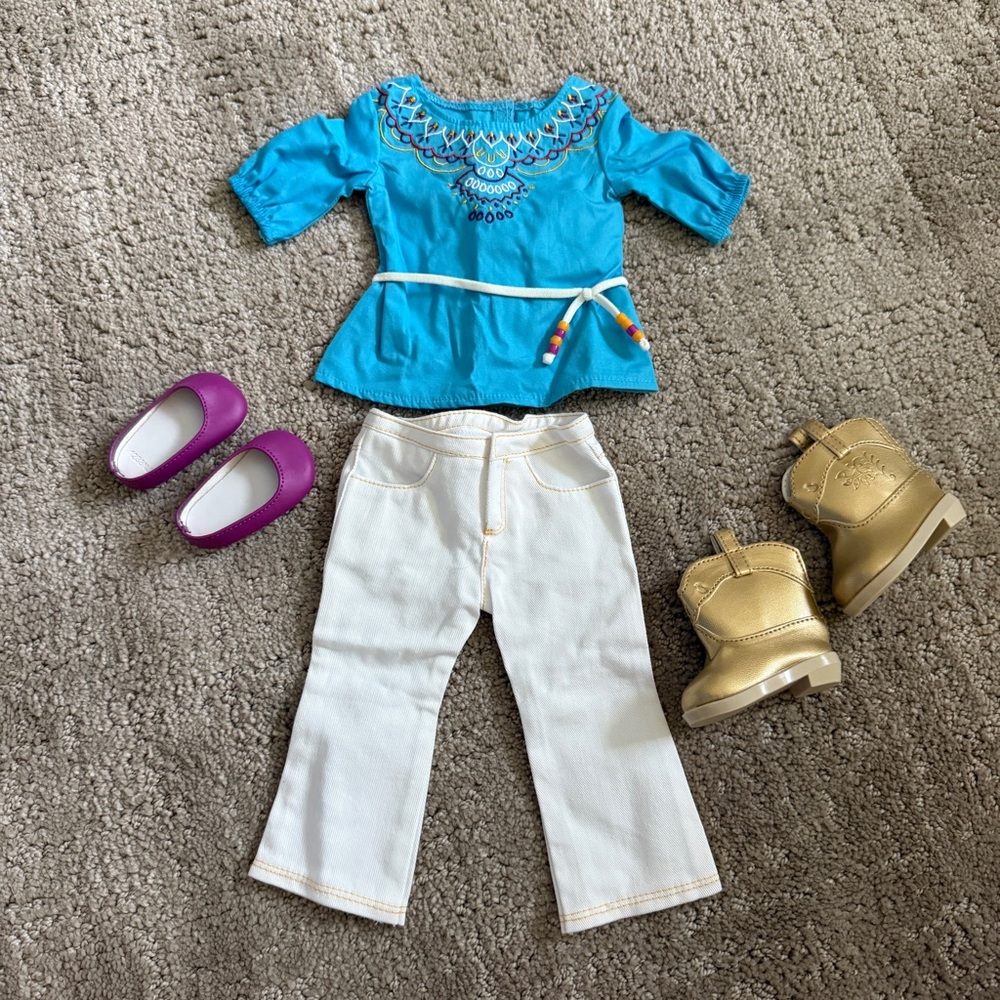 American Girl Doll Saige Picnic Tunic Outfit GOTY 2013 plus Gold Boots - Picture 3 of 7